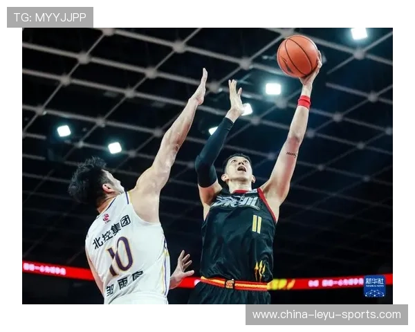 季后赛即将开启，强队纷纷“备战”！引爆你对篮球的热情